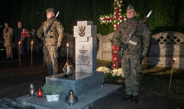 Bolesław: odsłonięcie pomnika Bolesława Zmysło (fot. archiwum parafii)