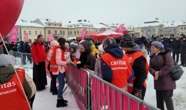 Olkusz: Wigilia Caritas na Rynku