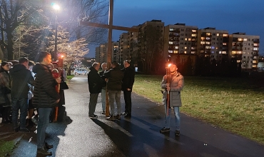 Sosnowiec: Droga Krzyżowa na Plac Papieski (fot. I. Godzisz)