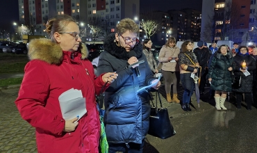 Sosnowiec: Droga Krzyżowa na Plac Papieski (fot. ks. P. Lech)