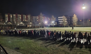 Sosnowiec: Droga Krzyżowa na Plac Papieski (fot. ks. P. Lech)