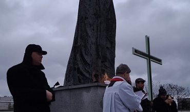 Sosnowiec: Różaniec na Placu Papieskim