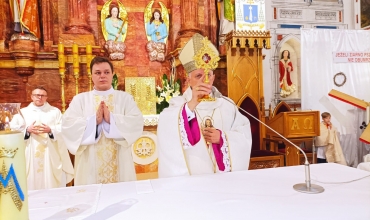 Sosnowiec: Abp Mokrzycki w parafii św. Barbary