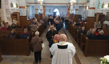 Sosnowiec: Abp Mokrzycki w parafii św. Barbary