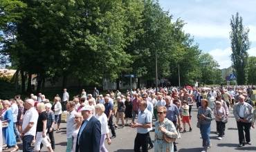 Sosnowiec: Prymicje w Boże Ciało