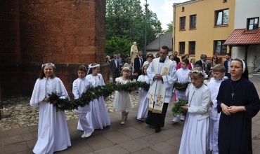 Olkusz: Prymicje w Bazylice