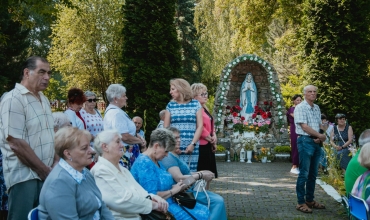 Biskup odprawił mszę w parafii św. Floriana