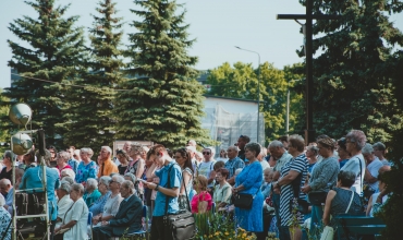 Biskup odprawił mszę w parafii św. Floriana