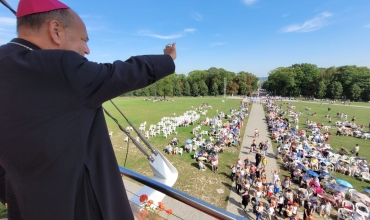 Pielgrzymka Zagłębiowska u tronu Maryi! (fot. ks. P. Lech)