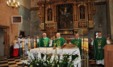 Olkusz: Msza Św. dziękczynna za 65 lat kapłaństwa