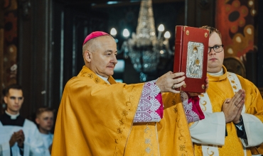 Katedra: ingres bp Artura Ważnego (fot. Jarosław Olesiński)