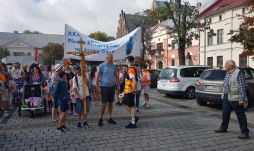 Pielgrzymka olkuska wyruszyła na pątniczy szlak