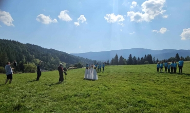 Zawojskie rozpoczęcie sezonu Scholi wNiebogłosy