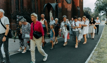 Margaretki u tronu NMP Anielskiej