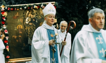 Margaretki u tronu NMP Anielskiej